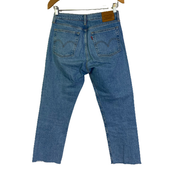 LEVI'S Denim High Rise Wedgie Straight Leg Jeans - Picture 11 of 15